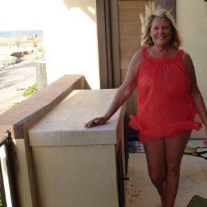 Marre des mecs qui parlent, cherche un qui agit Zora - rencontre-Cougar-Metz
