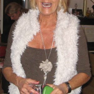 Régénérer la flamme à 65 ans Élise - rencontre-Cougar-Montreuil