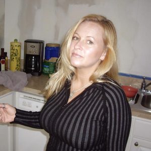 Envie de liberté, pas d’artifice Justine - rencontre-Milf-Argenteuil