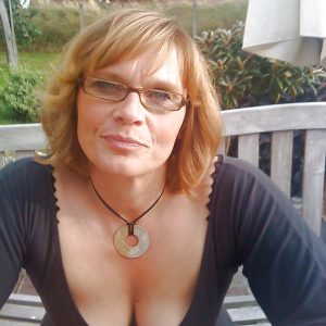 Evelyne - rencontre-Cougar-Clermont-Ferrand